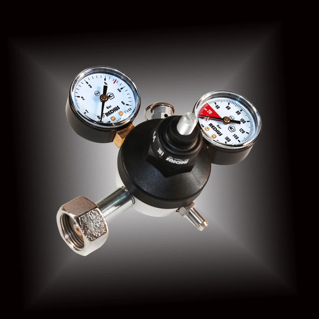 Редуктор давления УР-5-3М1-112 (с вентилем)